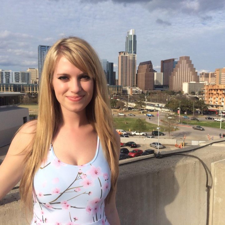 Barbara Dunkelman (48 pics)