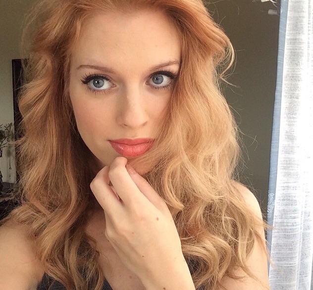 Barbara Dunkelman (48 pics)