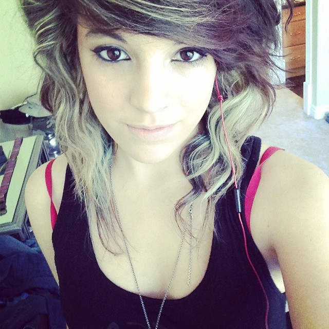 AshleyMarieeGaming Sexy Pics (70 pics)