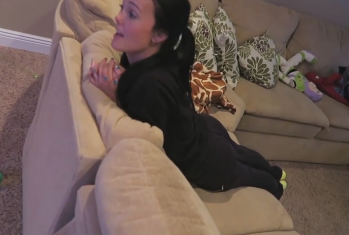 Brittney Smith Sexy Cleavage and Ass Photos (41 pics)