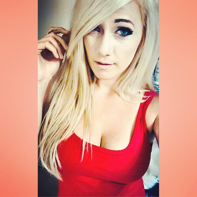 Lindsay elyse tits