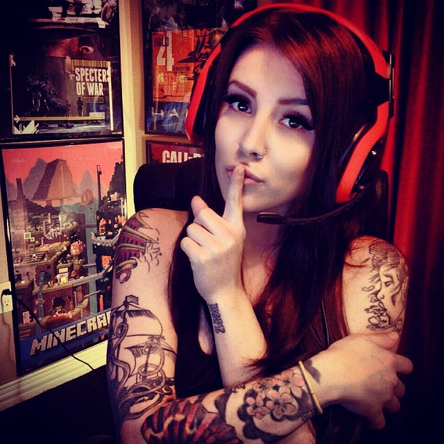GetVindictive Sexy Pictures (94 pics)