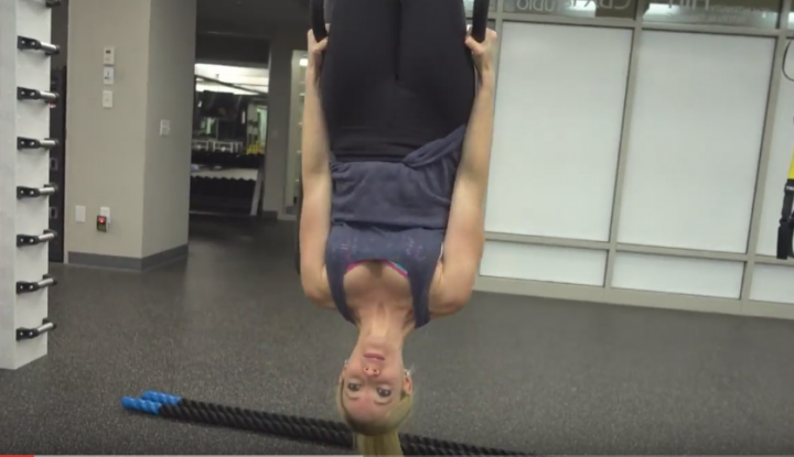Jeana PVP Upside down Cleavage AND ASS (13 pics 2 gifs)