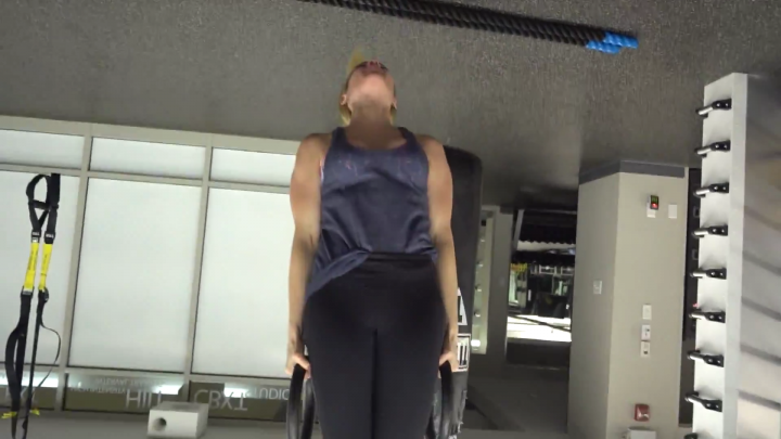 Jeana PVP Upside down Cleavage AND ASS (13 pics 2 gifs)