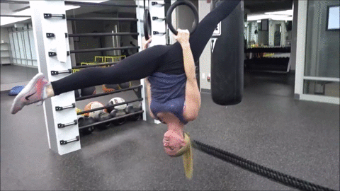 Jeana PVP Upside down Cleavage AND ASS (13 pics 2 gifs)