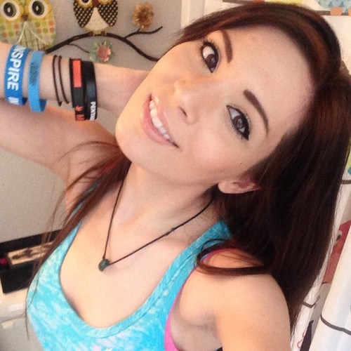 MelonieMac Sexy Pictures (44 pics)