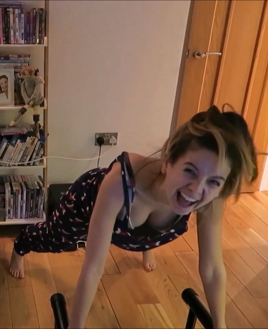 Zoe sugg nude.