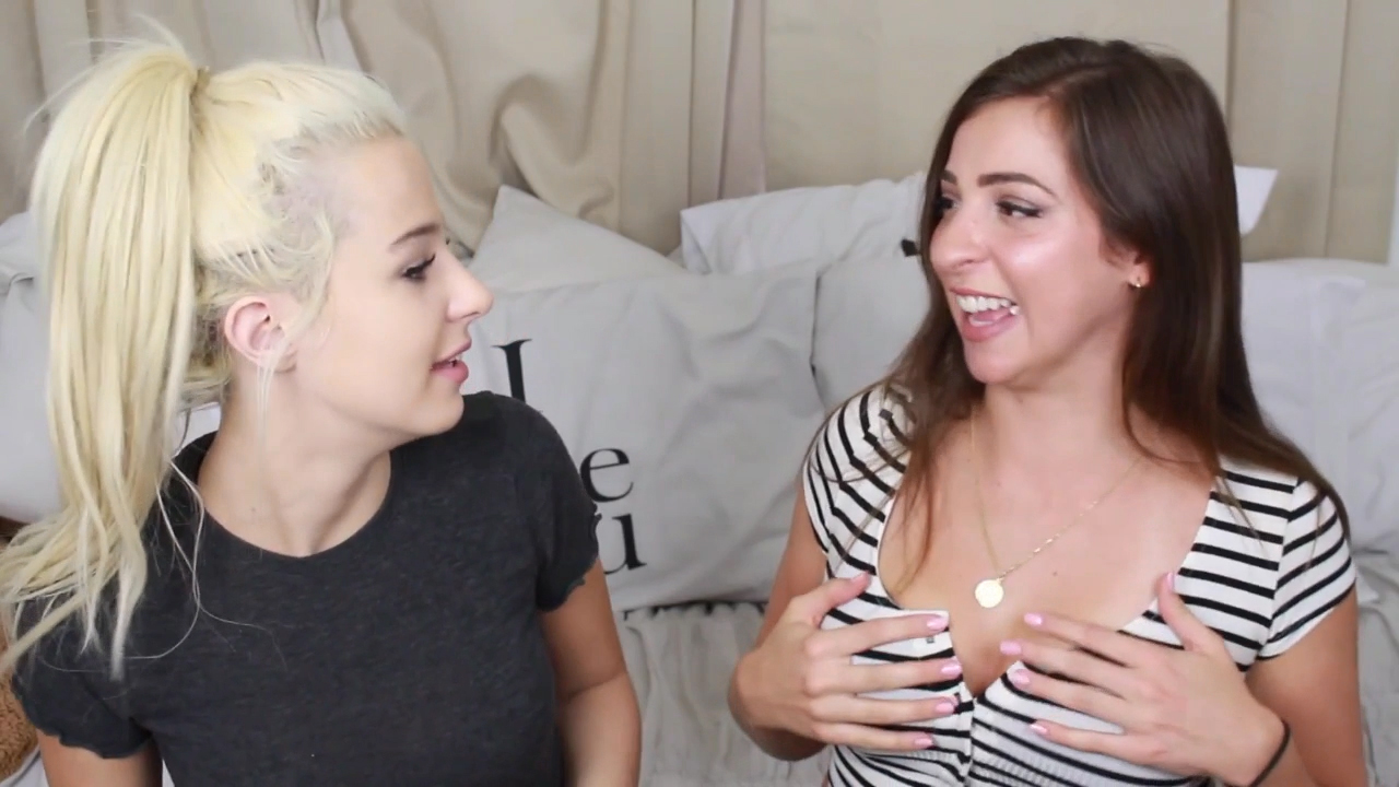 The Gabbie Show Revealing Cleavage (20 pics 4 gifs)