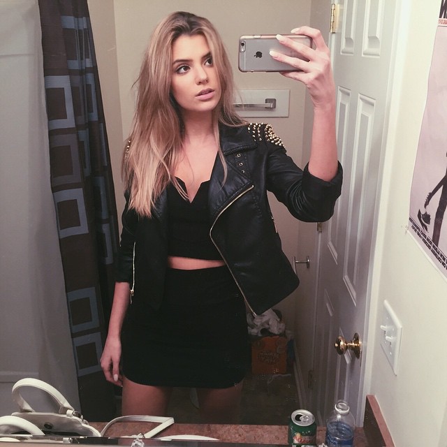 Alissa Violet Sexy Pictures Social Media Girls 