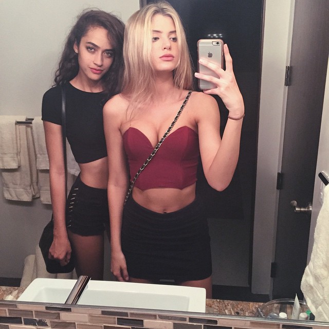 Alissa Violet Sexy Pictures