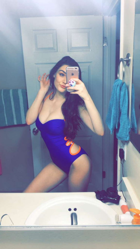 Ally Hardesty January Private Snapchat (44 pics)
