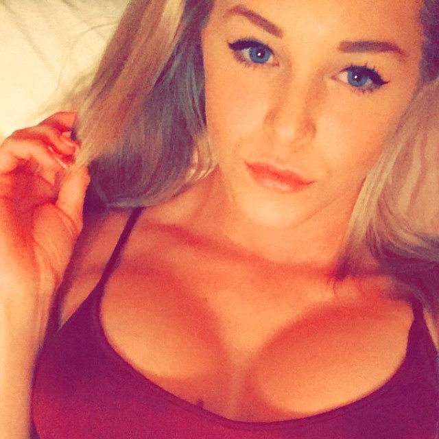 Courtney Tailor Sexy (45 pics)