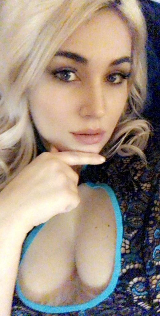 Stepanka January &amp; February Snapchat (25 pics)
