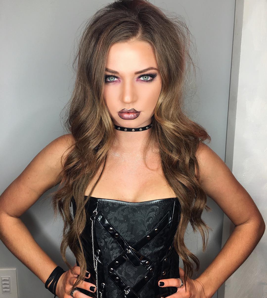 Erika Costell Sexy Pictures (87 Pics)