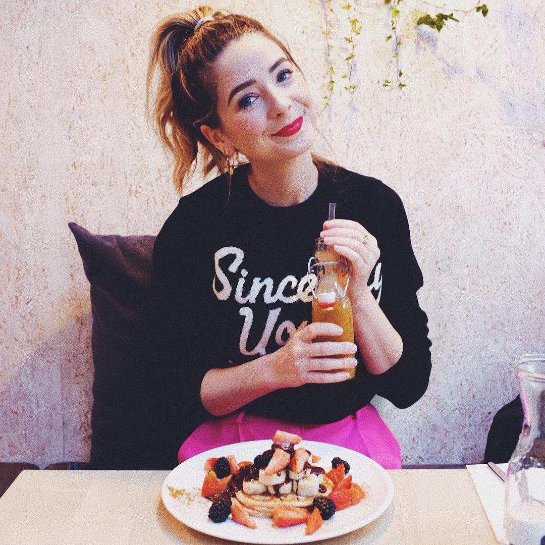 Zoella Sexy Pictures (21 Pics)