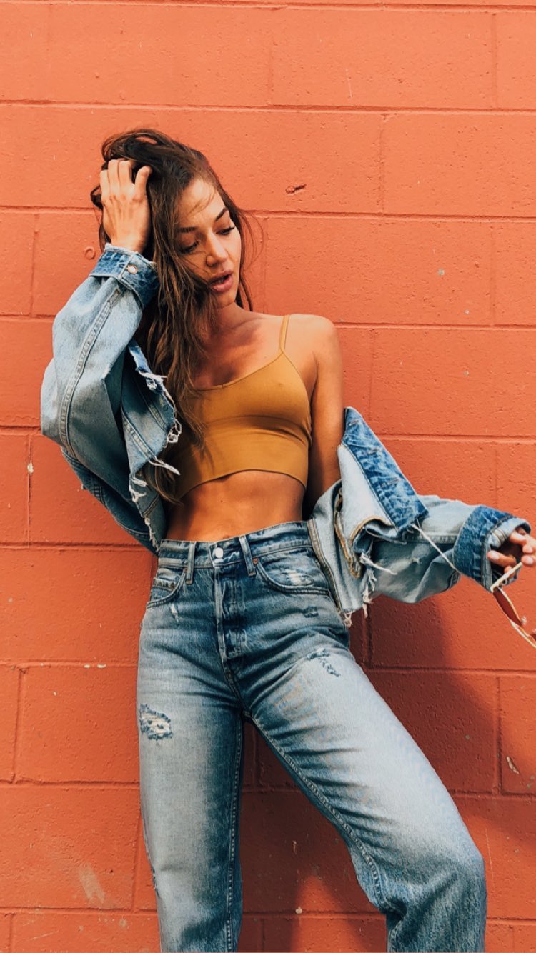 Erika Costell Sexy Pictures (68 Pics)