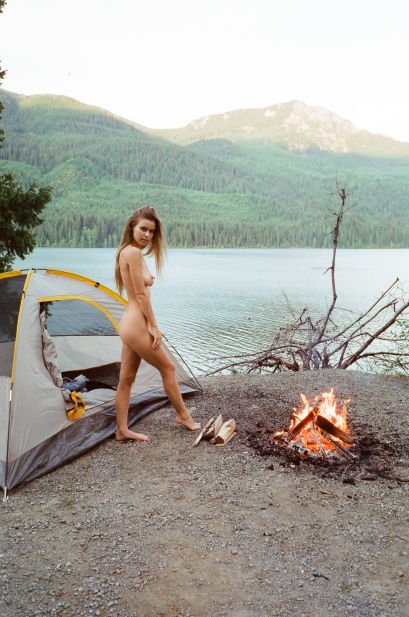 Amberleigh West Pacific Northwest Nude Set (16 pics)