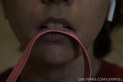 Lexi Poll Ball Gag &amp; Leash